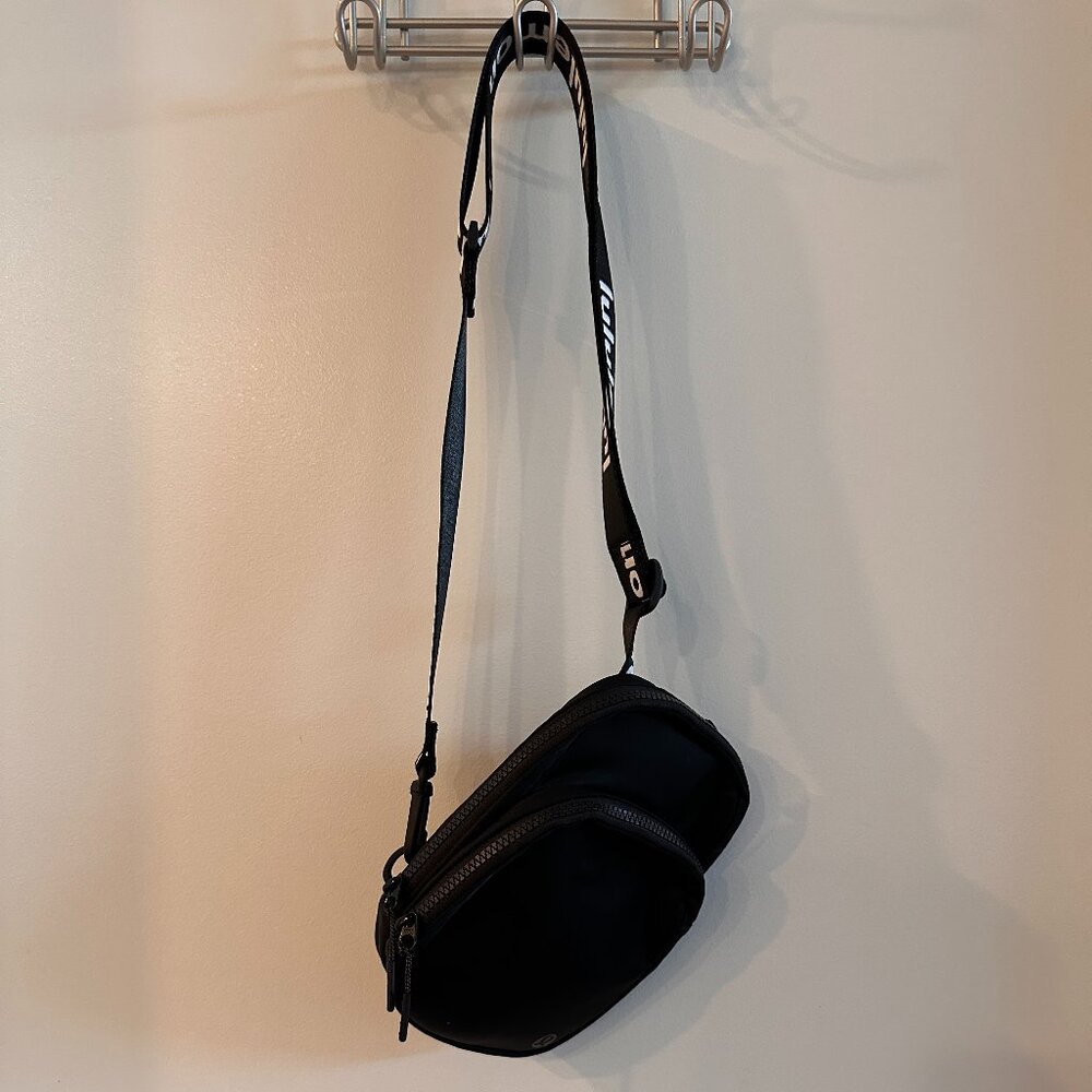 Lululemon Belt Bag